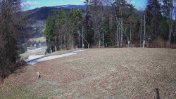 Prostřední část sjezdovky a snowpark