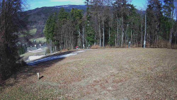Prostřední část sjezdovky a snowpark