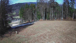 Prostřední část sjezdovky a snowpark