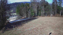 Prostřední část sjezdovky a snowpark