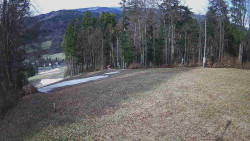 Prostřední část sjezdovky a snowpark