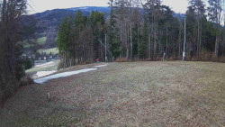 Prostřední část sjezdovky a snowpark