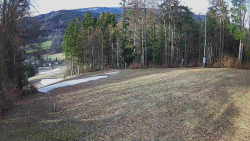 Prostřední část sjezdovky a snowpark