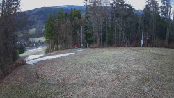 Prostřední část sjezdovky a snowpark