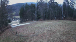 Prostřední část sjezdovky a snowpark
