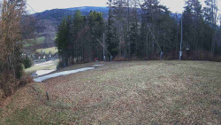 Prostřední část sjezdovky a snowpark