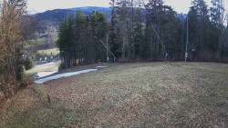 Prostřední část sjezdovky a snowpark