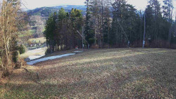 Prostřední část sjezdovky a snowpark