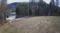 Prostřední část sjezdovky a snowpark