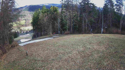 Prostřední část sjezdovky a snowpark