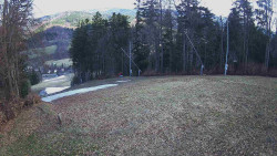 Prostřední část sjezdovky a snowpark