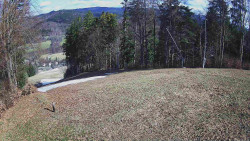 Prostřední část sjezdovky a snowpark