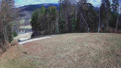 Prostřední část sjezdovky a snowpark