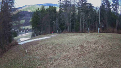 Prostřední část sjezdovky a snowpark