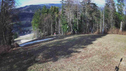 Prostřední část sjezdovky a snowpark