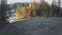 Prostřední část sjezdovky a snowpark