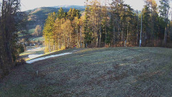 Prostřední část sjezdovky a snowpark