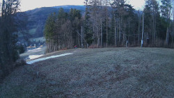 Prostřední část sjezdovky a snowpark