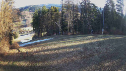 Prostřední část sjezdovky a snowpark