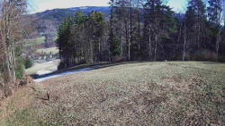 Prostřední část sjezdovky a snowpark