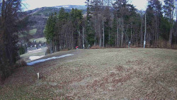 Prostřední část sjezdovky a snowpark