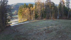 Prostřední část sjezdovky a snowpark