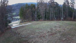 Prostřední část sjezdovky a snowpark
