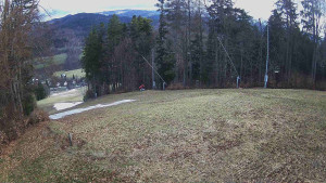 Skiareál Karolinka - Prostřední část sjezdovky a snowpark - 8.4.2026 v 07:35 Skiareál Karolinka - Prostřední část sjezdovky a snowpark - 8.4.2026 v 07:35