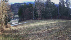 Prostřední část sjezdovky a snowpark