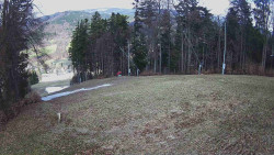 Prostřední část sjezdovky a snowpark