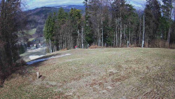 Prostřední část sjezdovky a snowpark