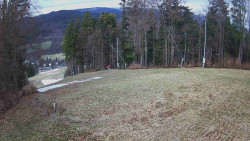 Prostřední část sjezdovky a snowpark