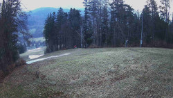 Prostřední část sjezdovky a snowpark