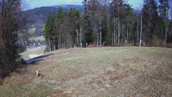 Prostřední část sjezdovky a snowpark