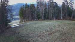 Prostřední část sjezdovky a snowpark