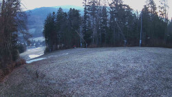 Prostřední část sjezdovky a snowpark