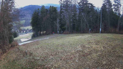 Prostřední část sjezdovky a snowpark