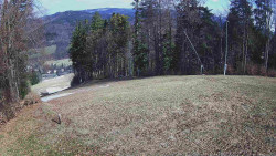 Prostřední část sjezdovky a snowpark