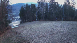 Prostřední část sjezdovky a snowpark