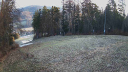 Prostřední část sjezdovky a snowpark