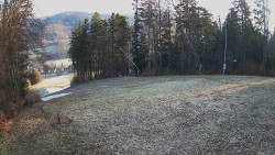 Prostřední část sjezdovky a snowpark