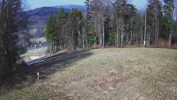 Prostřední část sjezdovky a snowpark