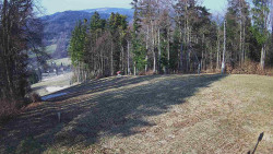 Prostřední část sjezdovky a snowpark