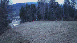 Prostřední část sjezdovky a snowpark