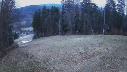 Prostřední část sjezdovky a snowpark