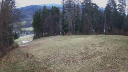 Prostřední část sjezdovky a snowpark