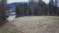 Prostřední část sjezdovky a snowpark