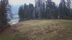 Prostřední část sjezdovky a snowpark