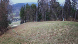 Prostřední část sjezdovky a snowpark