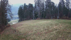 Prostřední část sjezdovky a snowpark